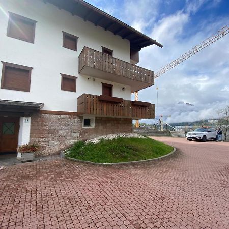 Sorapis Mini - Monolocale Panoramico Apartment Cortina d'Ampezzo Exterior photo