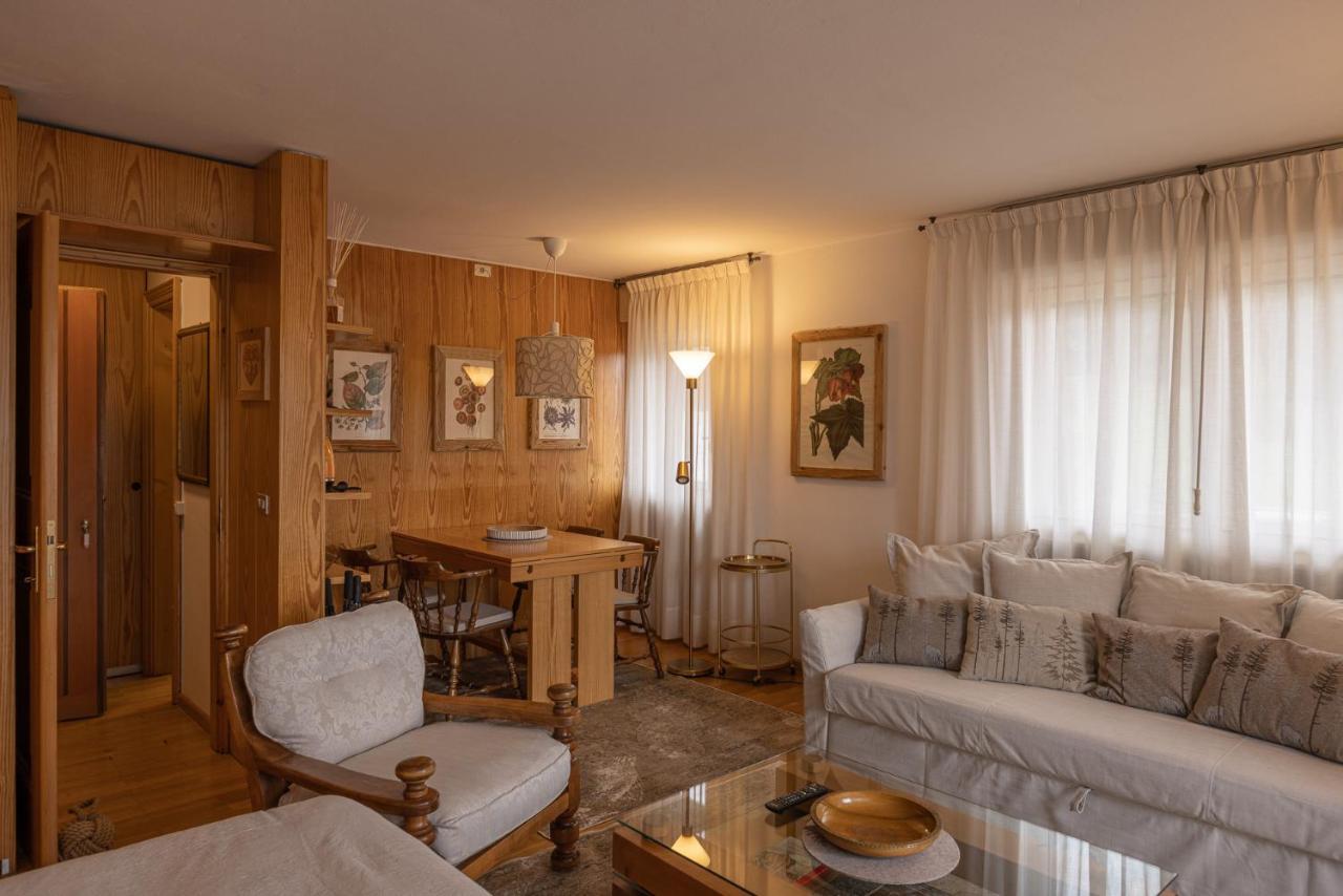 Sorapis Mini - Monolocale Panoramico Apartment Cortina d'Ampezzo Exterior photo