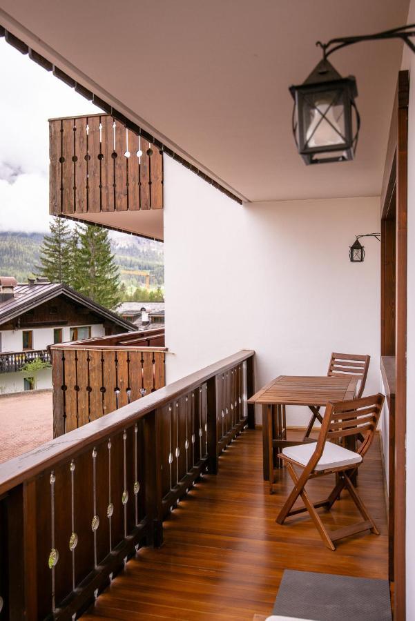 Sorapis Mini - Monolocale Panoramico Apartment Cortina d'Ampezzo Exterior photo